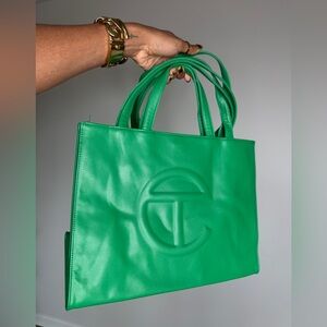 Telfar - Green Screen - Medium